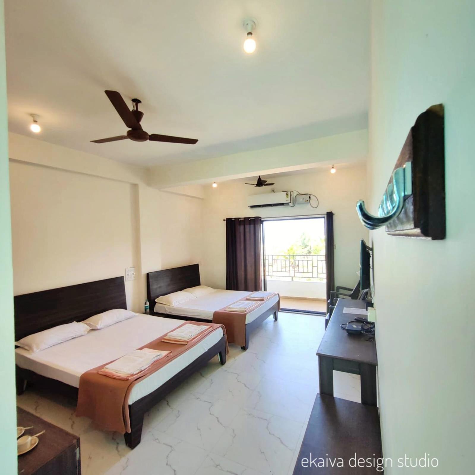 Konkantrip Beach Resort Dāpoli Exterior foto